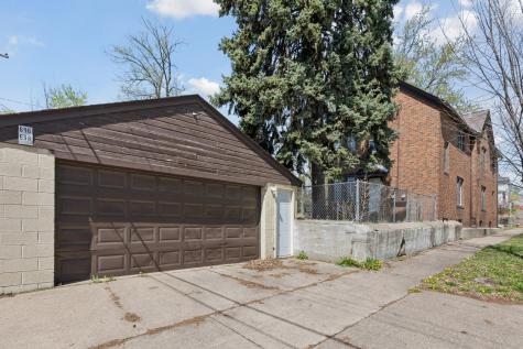 402 Hope Street Saint Paul MN 55106