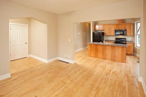 402 Hope Street Saint Paul MN 55106