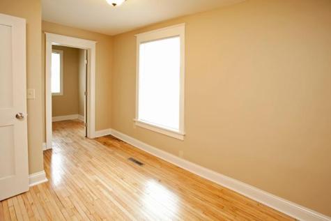 402 Hope Street Saint Paul MN 55106