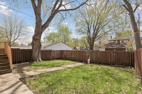 402 Hope Street Saint Paul MN 55106