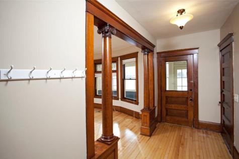 402 Hope Street Saint Paul MN 55106