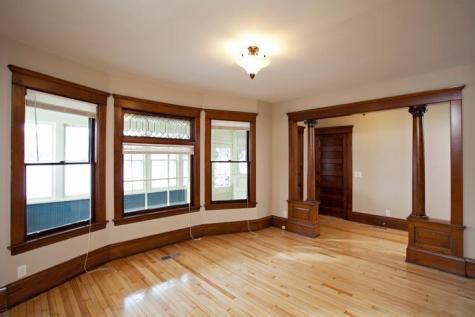 402 Hope Street Saint Paul MN 55106