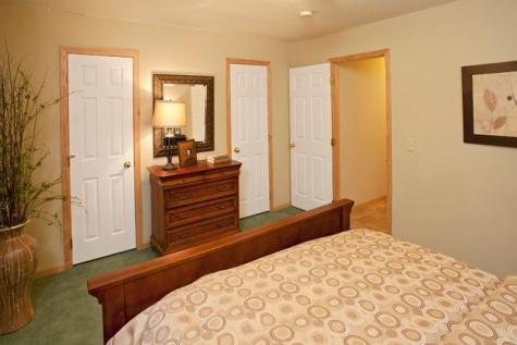 402 Hope Street Saint Paul MN 55106