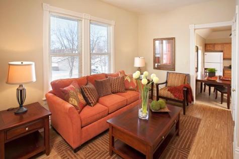 402 Hope Street Saint Paul MN 55106