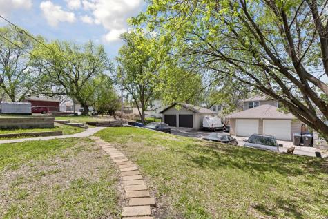 402 Hope Street Saint Paul MN 55106