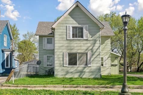 402 Hope Street Saint Paul MN 55106