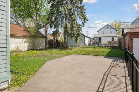 402 Hope Street Saint Paul MN 55106