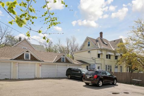 402 Hope Street Saint Paul MN 55106