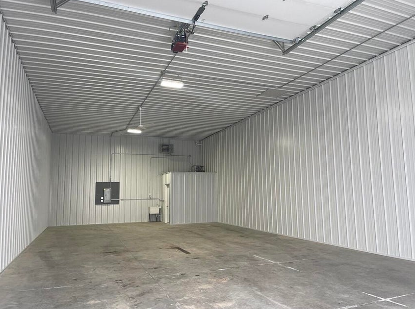 2511 S 12th Avenue Moorhead MN 56560