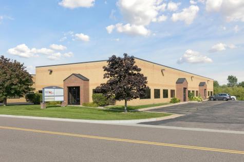 533 Hayward Avenue N Oakdale MN 55128