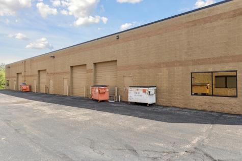533 Hayward Avenue N Oakdale MN 55128