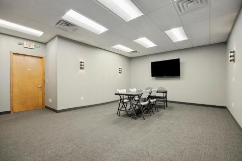 533 Hayward Avenue N Oakdale MN 55128
