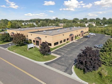 533 Hayward Avenue N Oakdale MN 55128