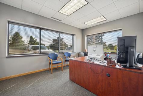 533 Hayward Avenue N Oakdale MN 55128