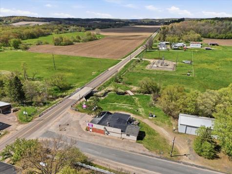 E1305 1260th Avenue Boyceville WI 54725