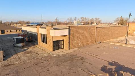 207 Main St E Pipestone MN 56164