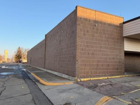 207 Main St E Pipestone MN 56164