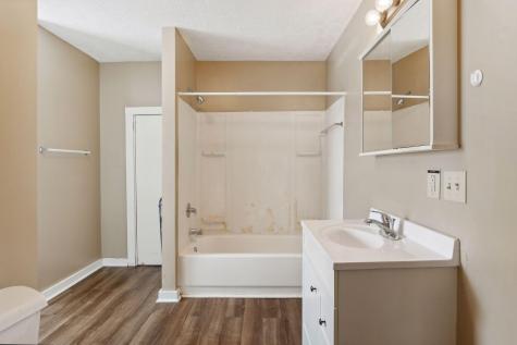 951 Desoto Street Saint Paul MN 55130