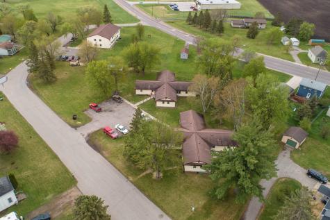 706,708,710 Holden Avenue Henning MN 56551