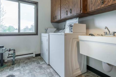 706, 708, 710 Holden Avenue Henning MN 56551