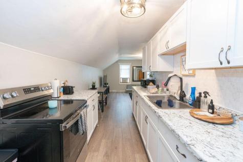 28 Main Street W Richmond MN 56368