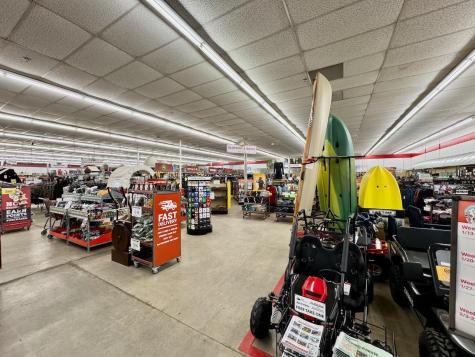 1202 4th Avenue S Wahpeton ND 58075