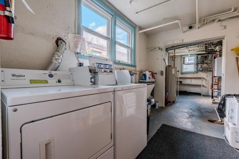 517 12th Avenue N Fargo ND 58102