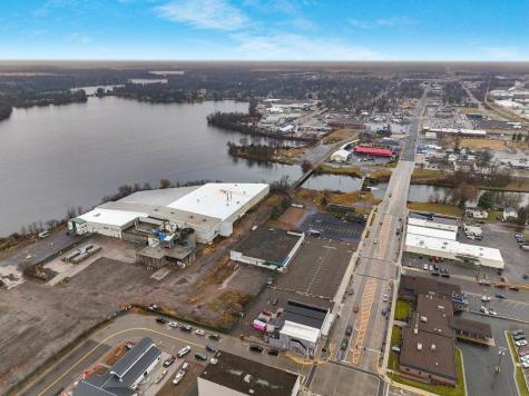 1 S Main Street Rice Lake WI 54868