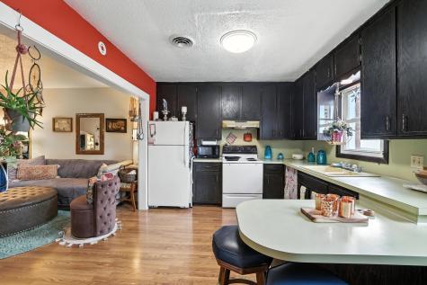 205 S Main Street Le Sueur MN 56058