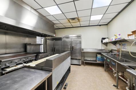 205 S Main Street Le Sueur MN 56058