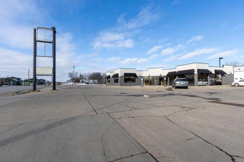 211 Nokomis Street Alexandria MN 56308