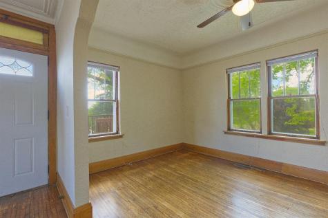 121 Main Avenue W Winsted MN 55395