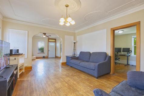 121 Main Avenue W Winsted MN 55395