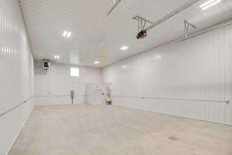 5598 13th Avenue N Fargo ND 58102