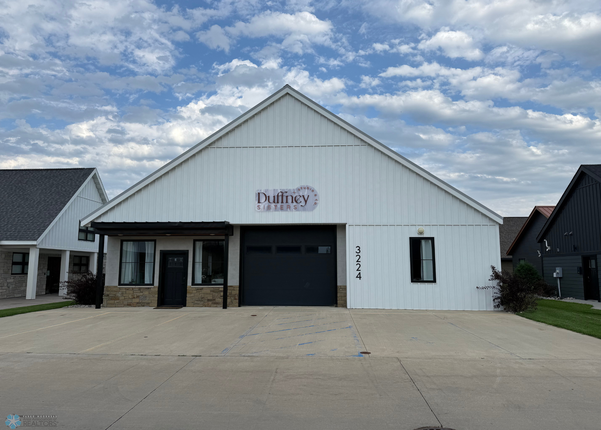 3224 Oak Ridge Loop E West Fargo ND 58078