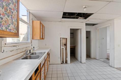 12 3rd Street NE Faribault MN 55021