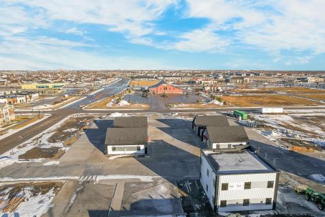 4180 53rd Avenue S Fargo ND 58104