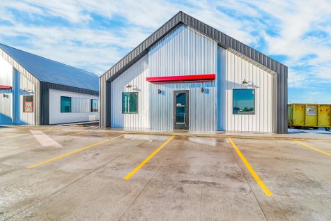 4180 53rd Avenue S Fargo ND 58104
