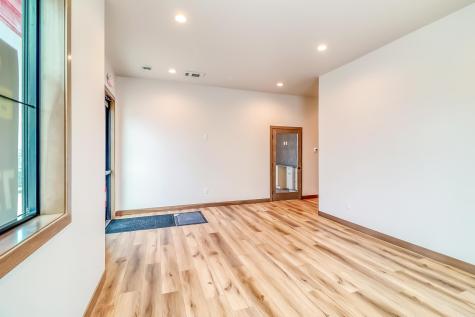 4180 53rd Avenue S Fargo ND 58104