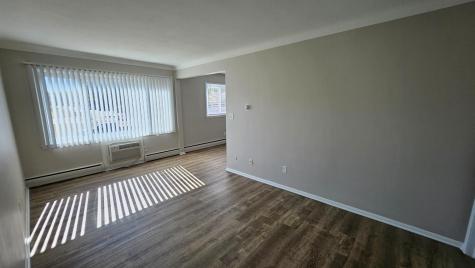 1820 Bromley Street South Saint Paul MN 55075