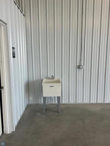 121 Gold Court Mapleton ND 58059