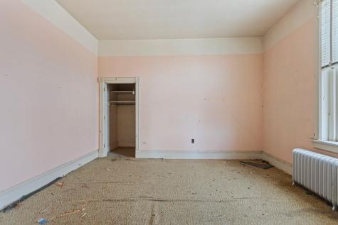 329 Central Avenue N Faribault MN 55021