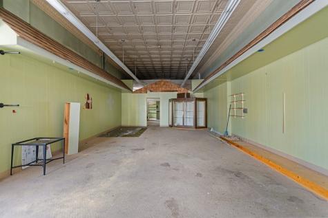 329 Central Avenue N Faribault MN 55021