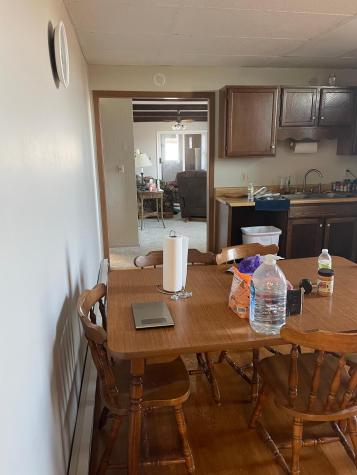 160 1/2 Broadway Street N Alden MN 56009
