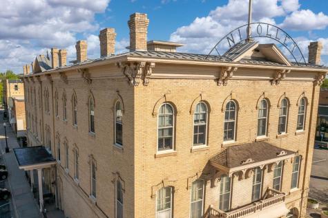 122 S Minnesota Avenue Saint Peter MN 56082