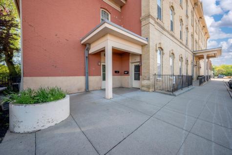 122 S Minnesota Avenue Saint Peter MN 56082