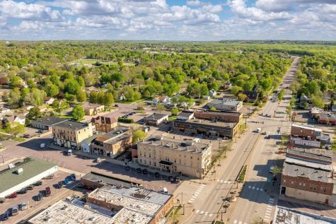 122 S Minnesota Avenue Saint Peter MN 56082