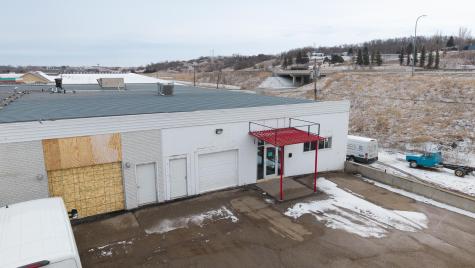 2517 W Main Street Valley City ND 58072