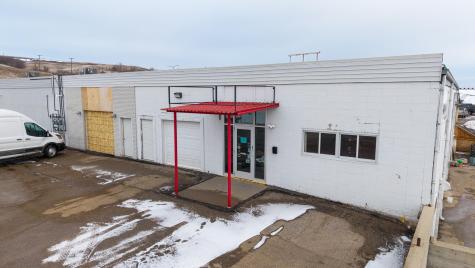 2517 W Main Street Valley City ND 58072