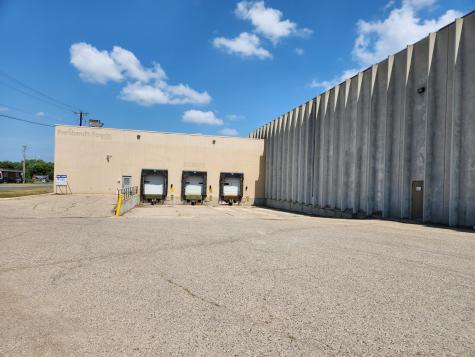 128 15th Faribault MN 55021